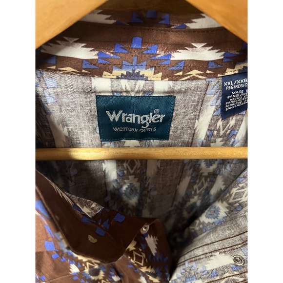 Wrangler Mens XXL Western Snap Shirt Brown Blue Aztec Geometric Pearl Snap Print - Picture 2 of 6